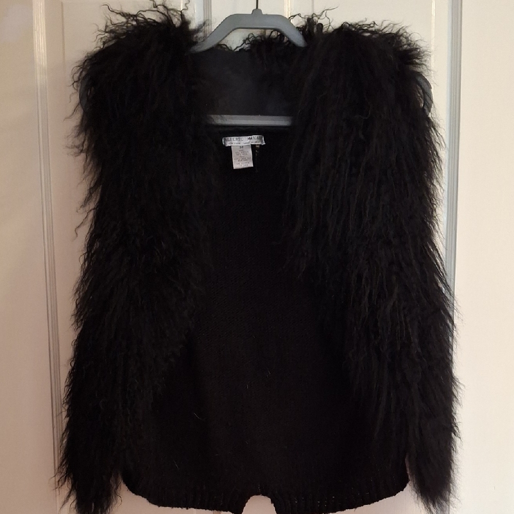 Alberto Makali Black Textured Knit Vest